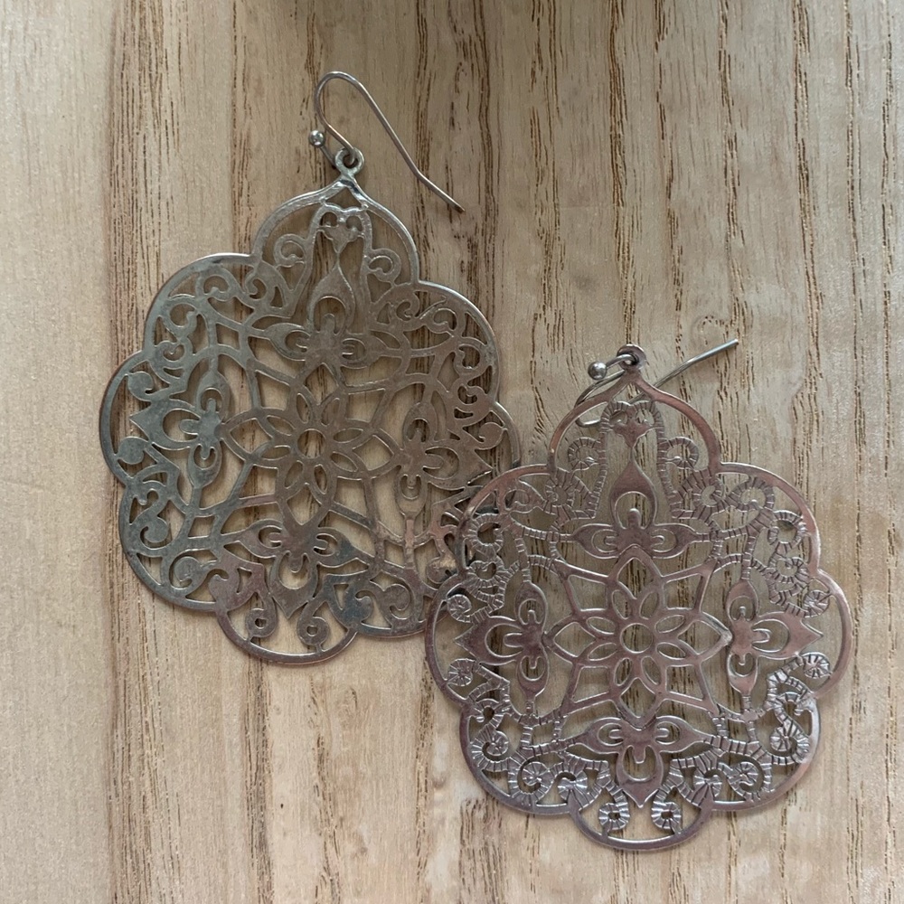 EARRINGS - Picture 5 of 5